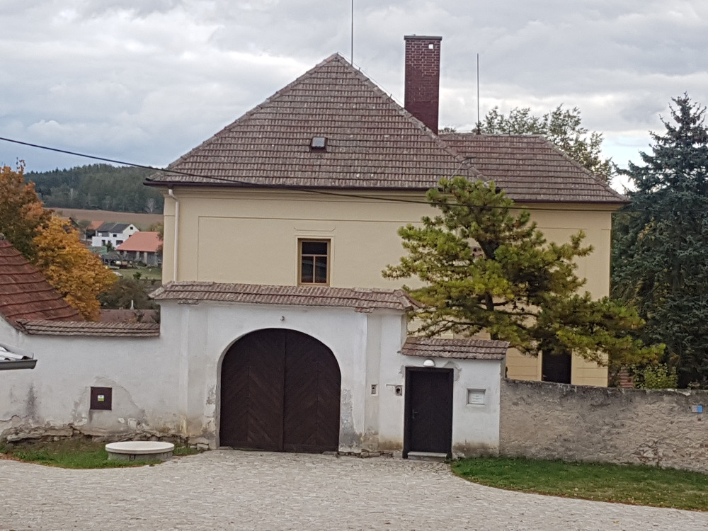 Tasov